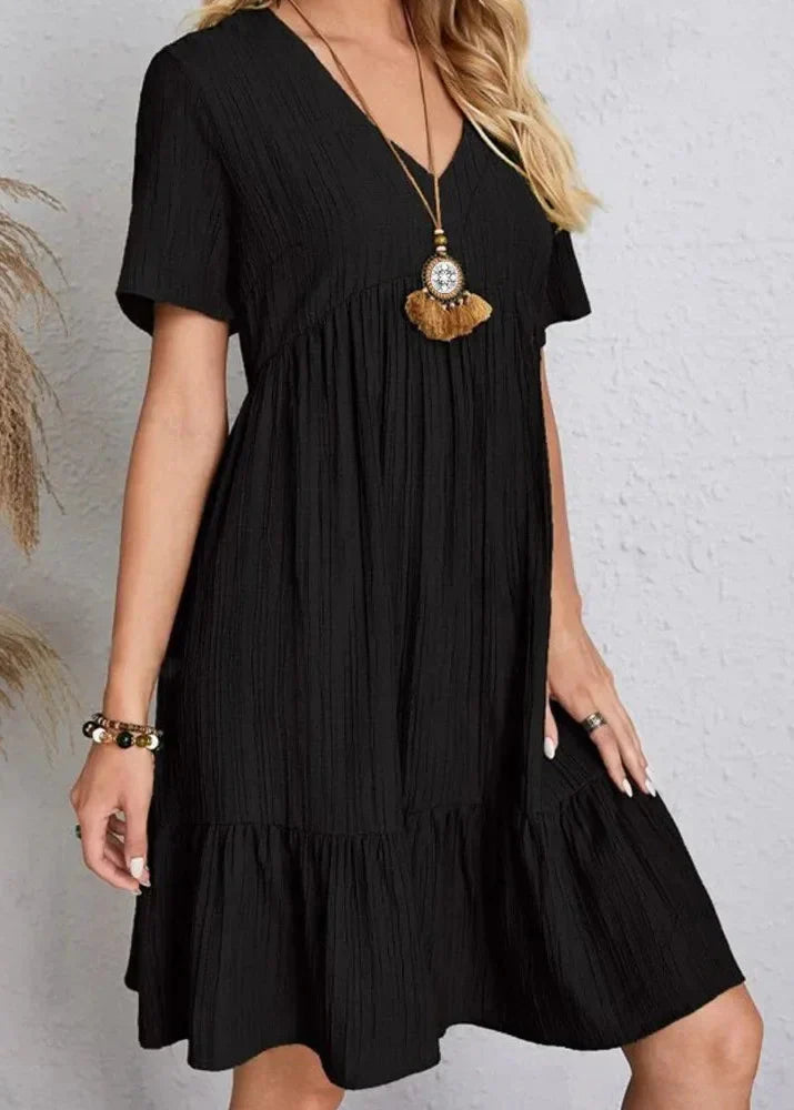 Enora - Elegant dress flattering for the belly